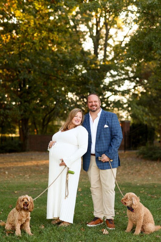 Tom and Jen's maternity photo with Duncan and Donuts